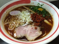「旨辛らーめん」@自家製麺SHINの写真
