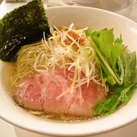 「NEOクラシック塩ラーメン」@麺処 ほん田 東京駅一番街店の写真