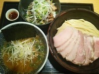 「チャーシュー濃厚魚介つけ麺 他（140630）」@麺屋 一燈の写真