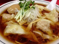 「肉わんたんそば 700円 味付け玉子 100円」@柴崎亭の写真