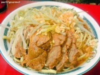 「小ラーメン豚入り 「ニンニク」(600円)」@ラーメン二郎 目黒店の写真