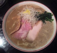 「【限定】 濃厚煮干し中華そば：800円」@666の写真