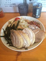 「冷やし中華(750円)+豚入り(100円)」@豚星。の写真