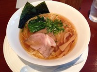 「Gyokai Shoyu Tan(魚介醤油淡麗)」@R&Bの写真