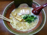 「濃厚豚骨醤油（730円）」@博多ラーメン とんこつ家の写真