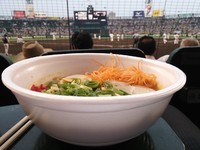 「冷製甲子園カレーラーメン￥750」@阪神甲子園球場の写真