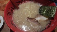 「元味ラーメン　背脂まみれ　700円」@ラー麺 ずんどう屋 心斎橋店の写真