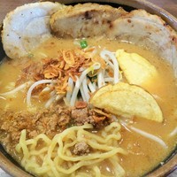 「北海道味噌炙りチャーシュー麺980円＋税」@蔵出し味噌 麺場 田所商店 印西千葉ニュータウン店の写真