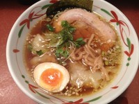 「わんたんめん（880円）」@らーめん天神下 大喜の写真