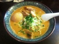 「こってり濃厚　鈴そば　680円　+味玉　100円」@ら〜めん鈴の写真