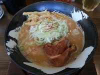 「濃厚鶏そば・・720円」@濃厚鶏そば麺屋まるの写真