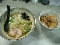 「幸山塩鶏そば」@塩そば幸山の写真