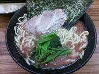 「ラーメン並＋のり増し＋ライス　700＋50＋50円」@横浜家系らーめん 二代目 武道家の写真