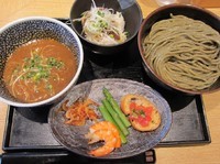 「４周年記念限定　オマール海老のつけ麺＋他（１０００円）」@麺屋 一燈の写真