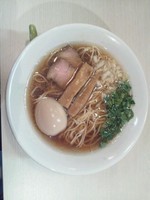 「味玉醤油そば」@蔦の葉の写真