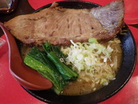 「厚切り炙りチャンスチャーシュー麺」@らー麺's kitchen かわべの写真