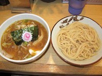 「特製もりそば小　680円＋温野菜　100円」@新橋 大勝軒の写真
