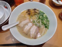 「白丸元味 （780円） ＋ 替玉 （120円）」@博多一風堂 ららぽーとTOKYO-BAY店の写真