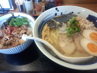 「鶏そば(750)＋味玉(100)＋チャーシュー丼( 250)」@麺屋 鶏口の写真