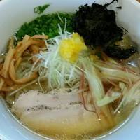 「【夏季限定】冷！！煮干そば　８００円」@麺や 燦虎の写真