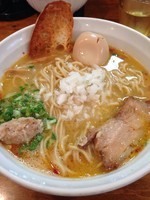 「鶏そば塩 味玉」@はりけんラーメンの写真