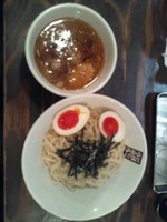 「つけ麺(並)(あつもり)＋味付け玉子」@煮干しらーめん 玉五郎 東京新宿店の写真