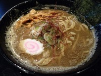 「濃厚魚介ラーメン（並盛り）７８０円」@飯能つけ麺 一恵 東飯能出張所の写真