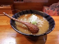 「みそラーメン」@さっぽろラーメン 味七 歌舞伎町店の写真