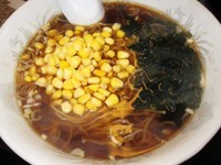 「コーンしょう油ラーメン　550円」@大釜 本店の写真