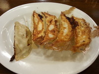 「ざる餃子セット(大盛・270g)842円」@新・和歌山らーめん ばり嗎 上中居店の写真