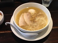 「しお＋煮玉子＋チャーシュー丼（小）」@徳川町 如水 本店の写真