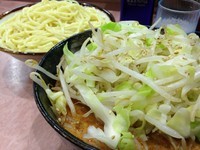 「【期間限定】冷やしもり坦々770円＋野菜120円（麺カタメ）」@所沢大勝軒の写真