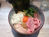 「濃厚たまごのまぜそば」@中華そば 四つ葉の写真