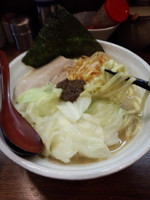 「熟成練り醤油らーめん（大盛）700円＋肉めし150円」@『   』（無銘）の写真