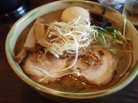 「塩チャーシュー麺大盛+味玉」@いち井の写真