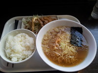 「東海スペシャルラーメン」@東海パーキングエリア下り スナックコーナーの写真