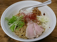 「油そば　670円」@くじら食堂の写真