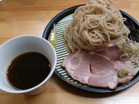 「【限定】ニボざる+和え玉」@煮干中華ソバ イチカワの写真