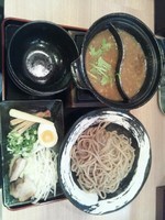 「火鍋つけ麺(魚介豚骨＆ベジポタ)(胚芽麺)(あつもり)＋具材」@つけ麵工房 真面目の写真