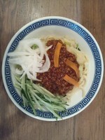 「冷製ジャージャータンメン」@トナリ 池袋西口店の写真