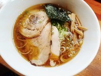 「海老蕎麦（醤油）700円＋チャーシュー」@麺や 虎ノ道の写真