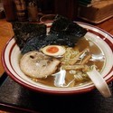正油らーめん　味付玉子半分