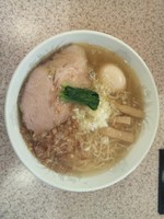 「塩ネギラーメン＋煮玉子」@ラー麺専門店 こしがやの写真