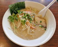 「特製とんこつ野菜ラーメン \950」@らーめん じゃん腹の写真