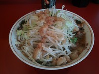 「ラーメン(豚二枚追加)」@ラーメン英二の写真