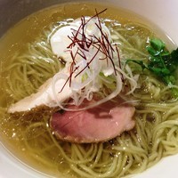 「アグー豚の塩らーめん」@BumBunBlauCafe with BeeHiveの写真