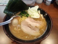 「豚骨醤油らあめん」@自家製麺 らあめん 寸八の写真