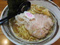 「ラーメン醤油（６５０円）」@いのうえの写真