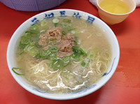 「ラーメン¥500」@元祖 長浜屋の写真