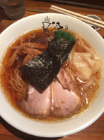 「支那そば700円」@支那そば きび 神田本店の写真